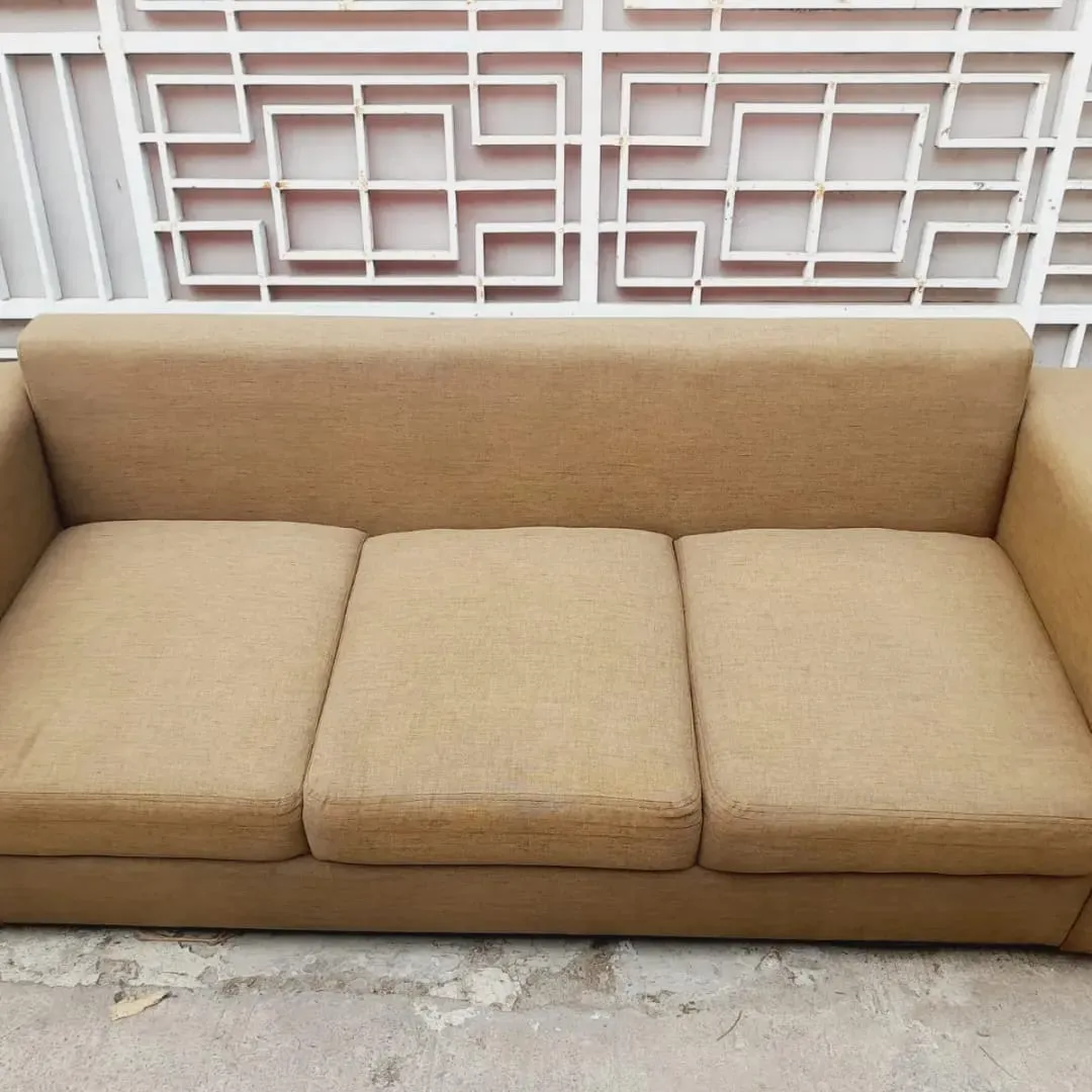 Bahaya Sofa yang Jarang Dicuci — Jangan Disepelekan!